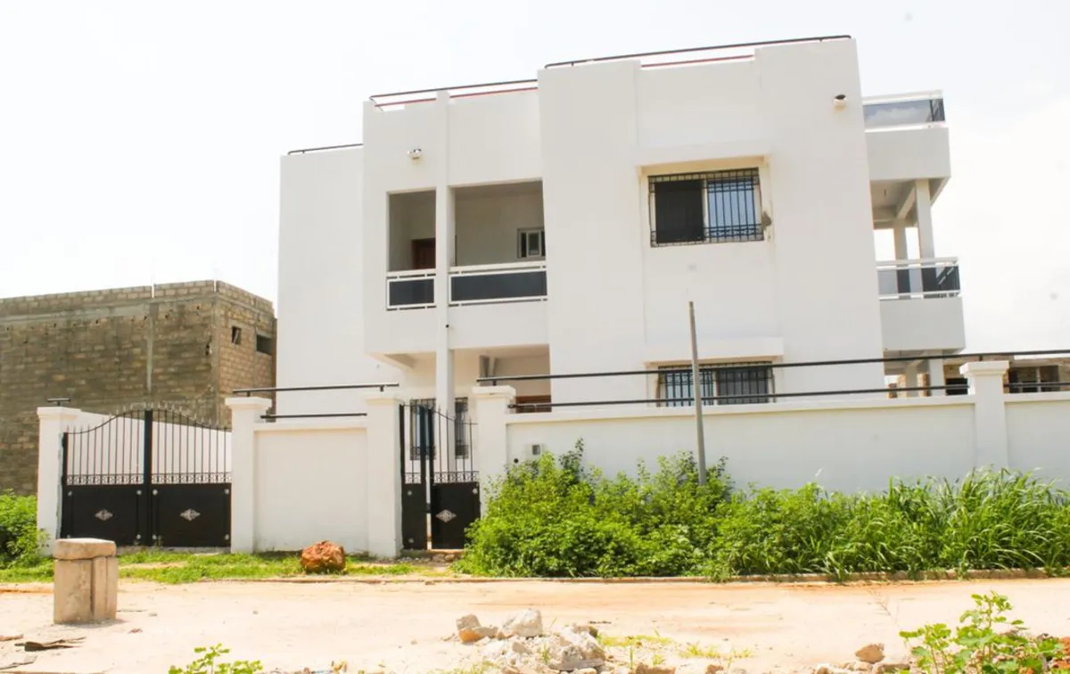 Livraison villa R+1 Cité C-GIM Serigne Bara